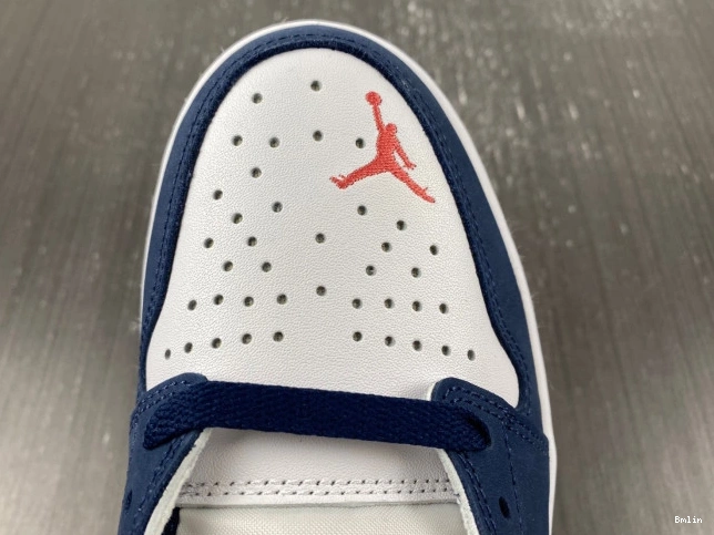 Bmlin SB CJ7891-400 Navy 1 Midnight Low Jordan 0701